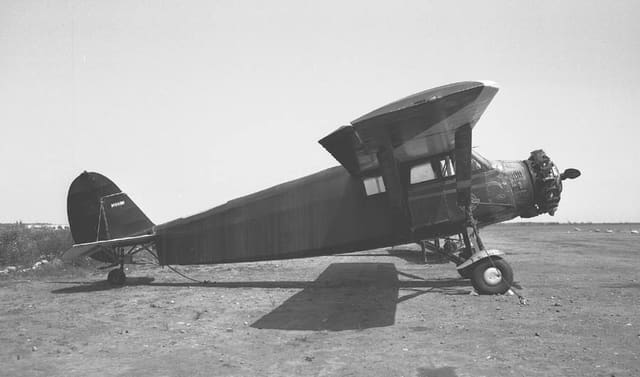 N10886 - Aircraft