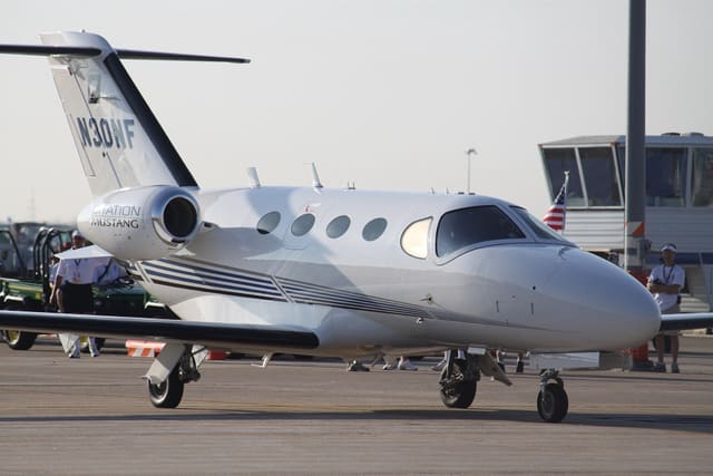 N30NF - Cessna