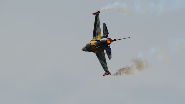 - Single-engine aircraft