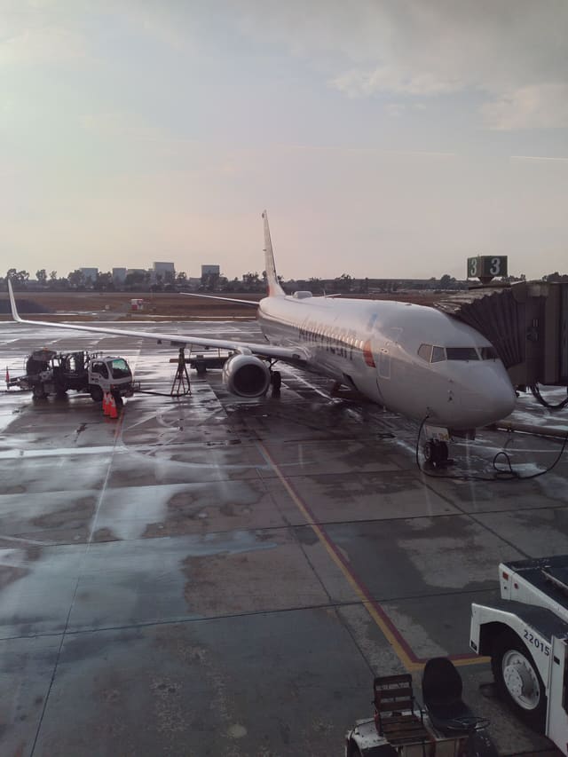 N305NX - Boeing