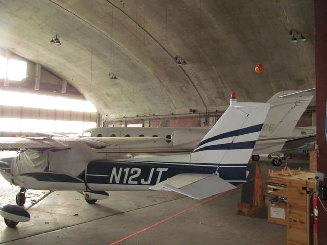 N12JT - Business jet