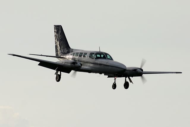 N7037E - Cessna