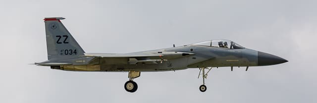  - Twin-engine aircraft
