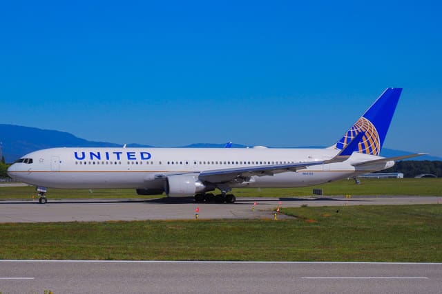 N643UA - Boeing