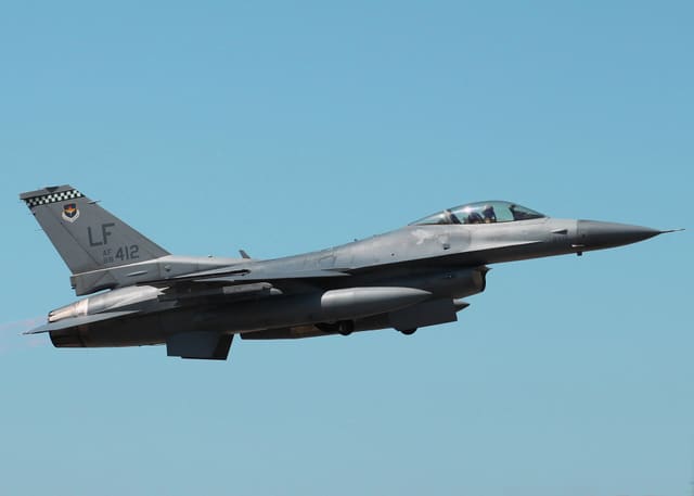  - Single-engine aircraft