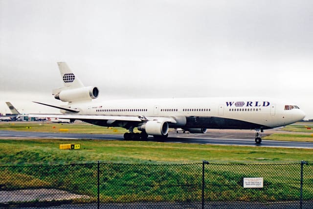 N804DE - Douglas