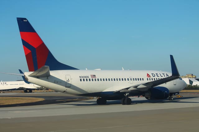 N308DE - Boeing