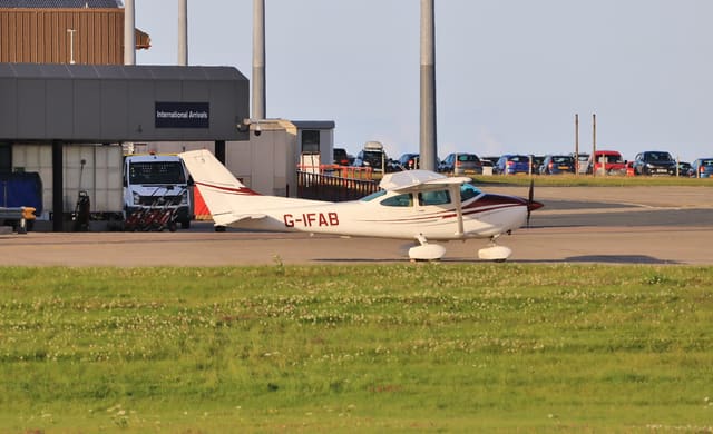G-IFAB - Cessna