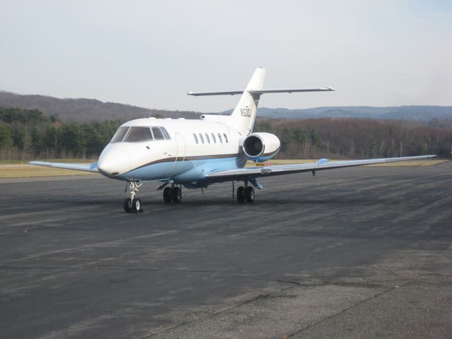N50QJ - Business jet