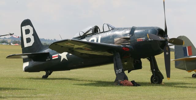 G-RUMM - Warbird