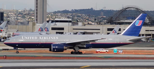 N786UA - Boeing