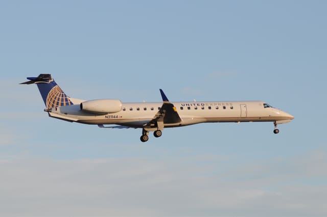 N21144 - Business jet