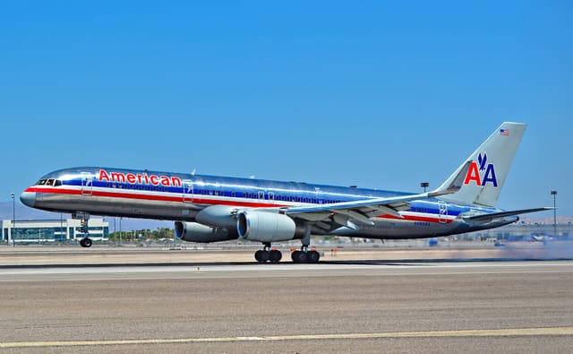 N665AA - Boeing