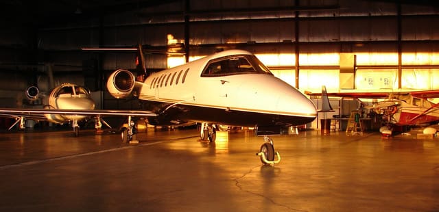N334AF - Business jet
