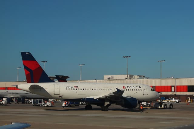 N327NB - Airbus