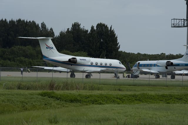 N944NA - Business jet