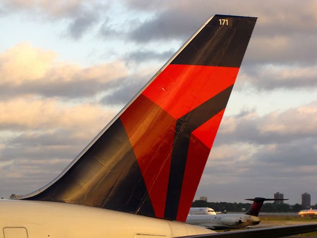N171DN - Aircraft