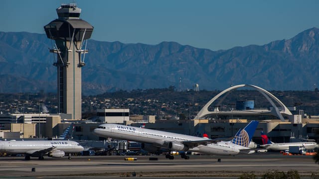 N57863 - Boeing
