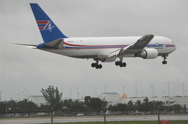 N741AX - Twin-engine aircraft