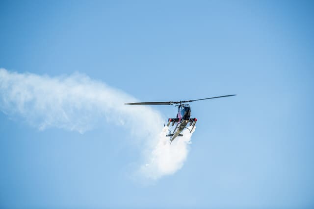 N11FX - Helicopter