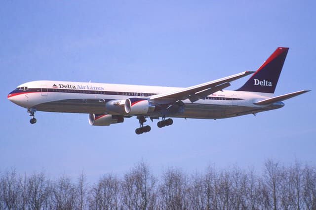 N198DN - Boeing