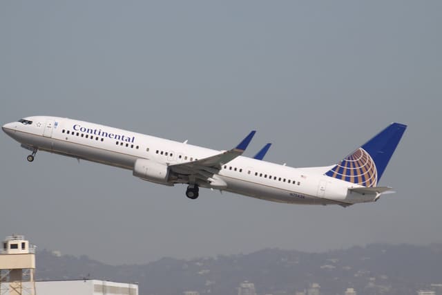 N75426 - Boeing