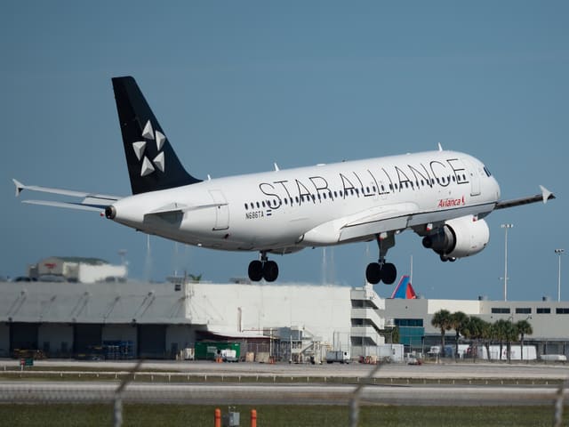 N686TA - Airbus