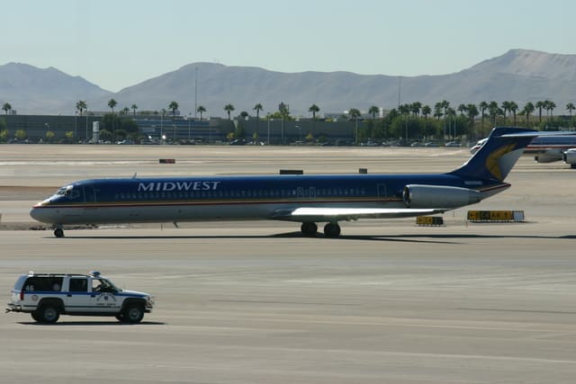 N808ME - Douglas