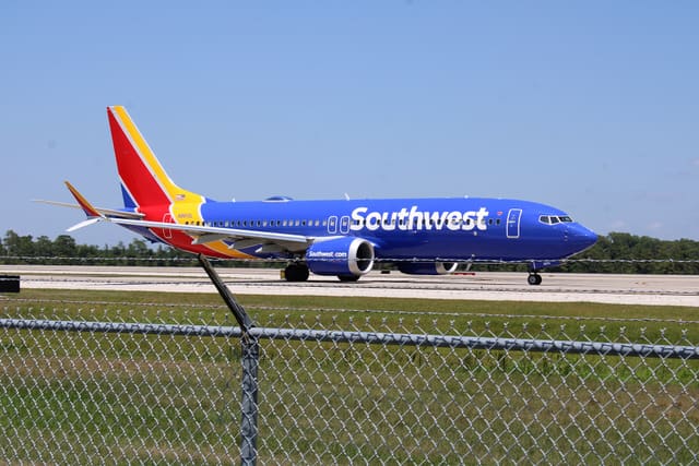 N8815L - Boeing