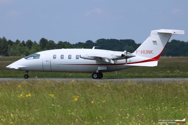 F-HUNK - Aircraft