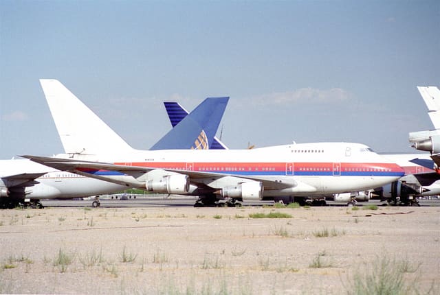 N142UA - Boeing