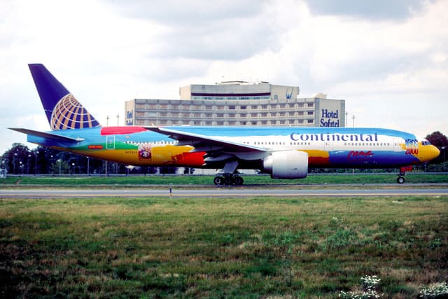 N77014 - Boeing