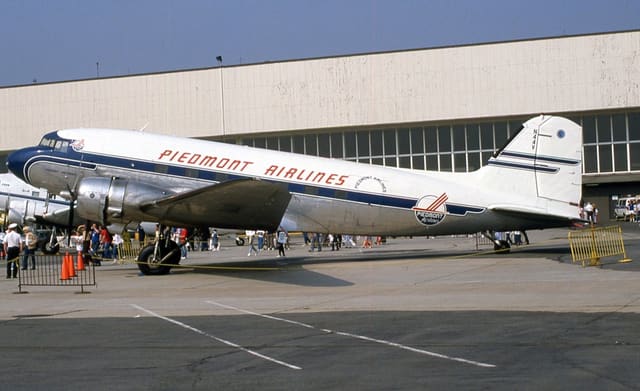 N44V - Douglas
