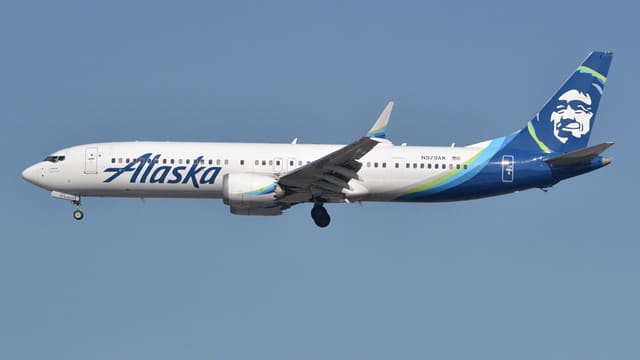 N979AK - Boeing
