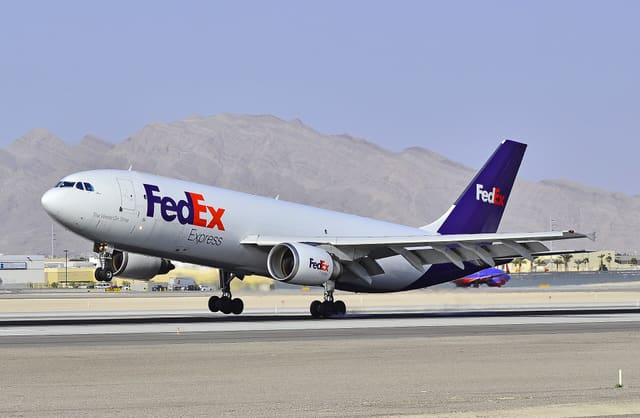 N686FE - Airbus