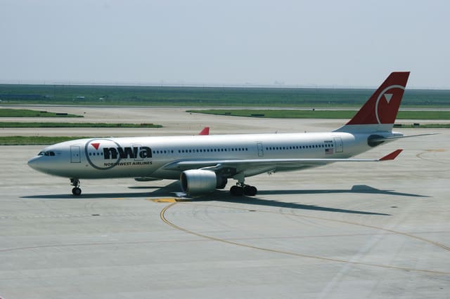 N861NW - Airbus