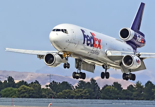 N312FE - Douglas