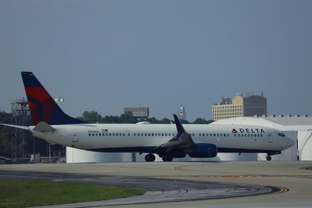 N858DZ - Boeing