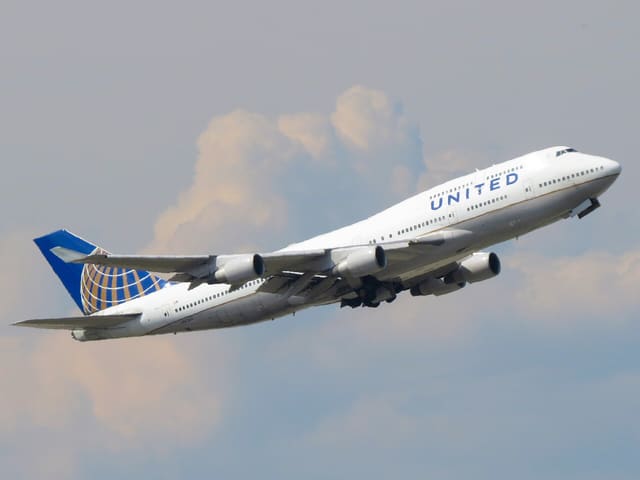 N175UA - Boeing