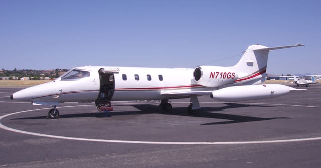 N710GS - Business jet