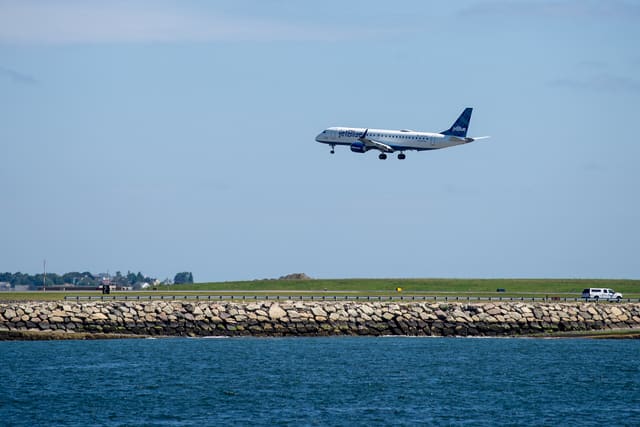 N296JB - Embraer