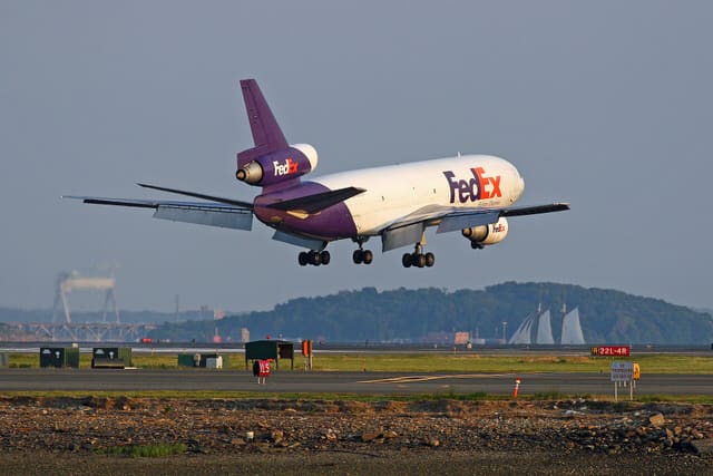 N317FE - Douglas