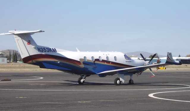 N353KM - Pilatus