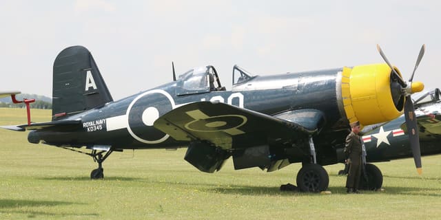 G-FGID - Warbird