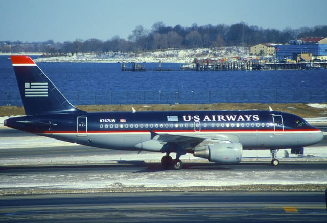 N767UW - Airbus