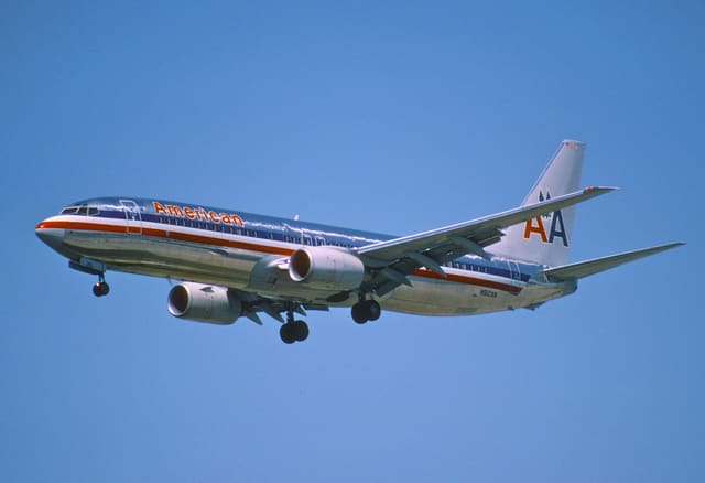 N912AN - Twin-engine aircraft