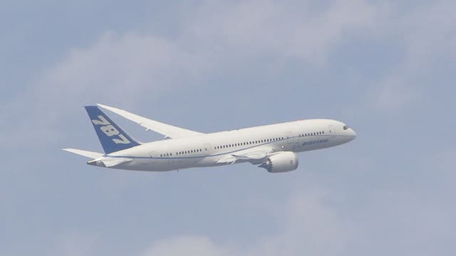 N787BX - Boeing