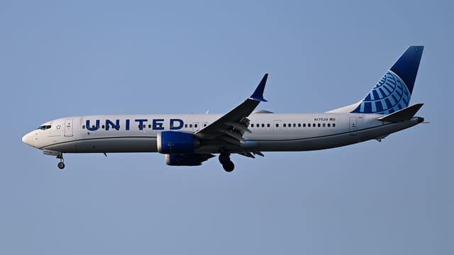 N17529 - Boeing