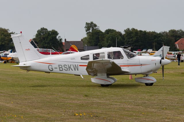 G-BSKW - Piper
