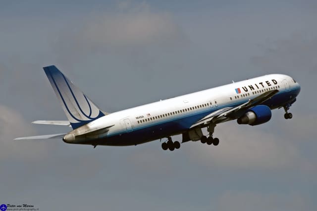 N641UA - Boeing
